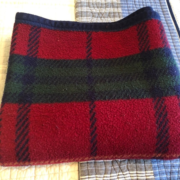Aurora Other - Reversible Plaid Throw Blanket